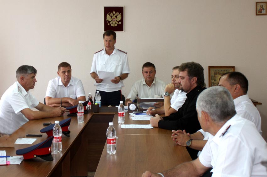 Атаманы совет держали
